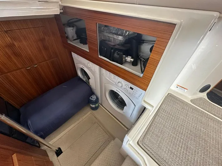 Kinsey Oksana Yacht Photos Pics 