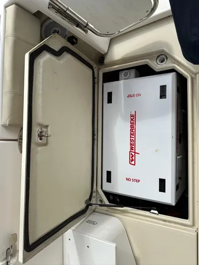 Kinsey Oksana Yacht Photos Pics 