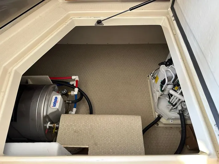 Kinsey Oksana Yacht Photos Pics 