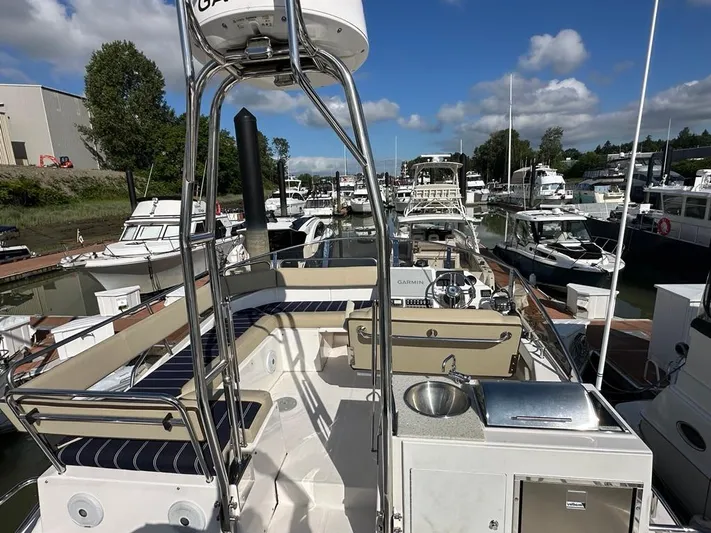 Kinsey Oksana Yacht Photos Pics 