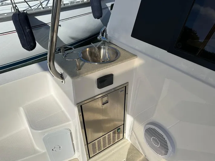 Kinsey Oksana Yacht Photos Pics 