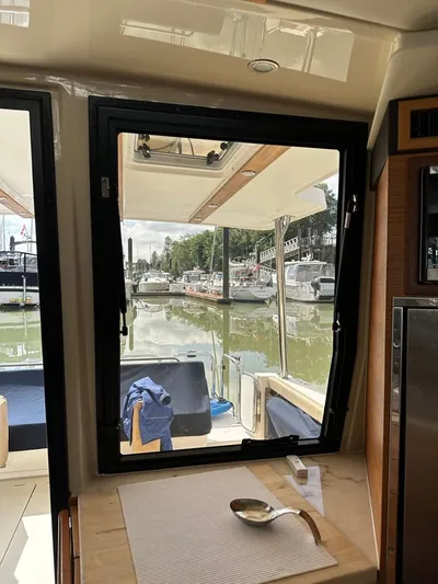 Kinsey Oksana Yacht Photos Pics 