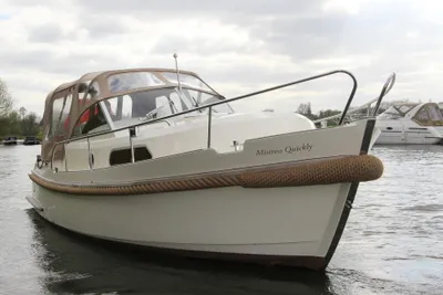 2013 Intercruiser 28