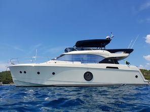 2018 Beneteau Monte Carlo 6