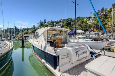 Riviera 3600 Sport Yacht