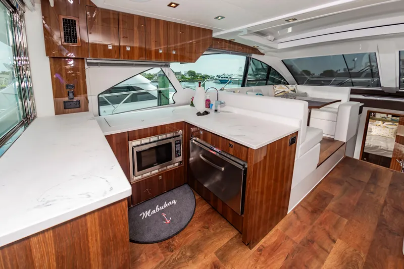 Mabuhay Yacht Photos Pics 