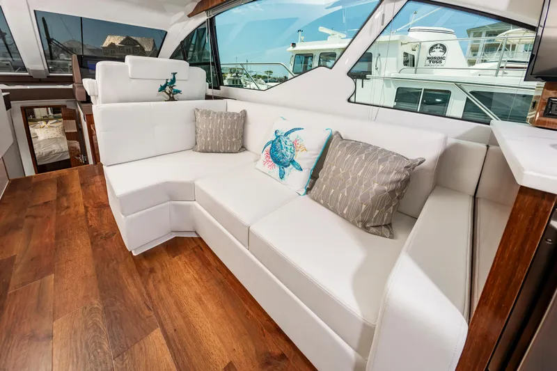 Mabuhay Yacht Photos Pics 