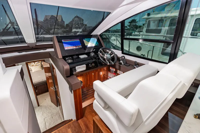 Mabuhay Yacht Photos Pics 