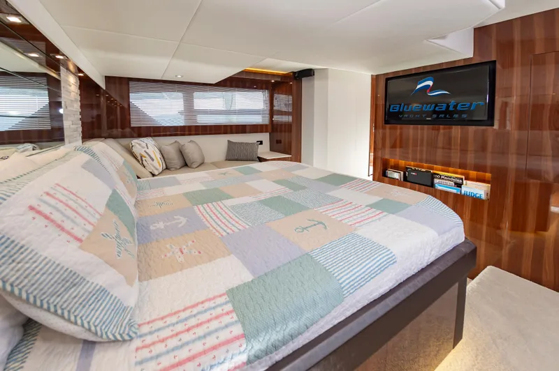 Mabuhay Yacht Photos Pics 