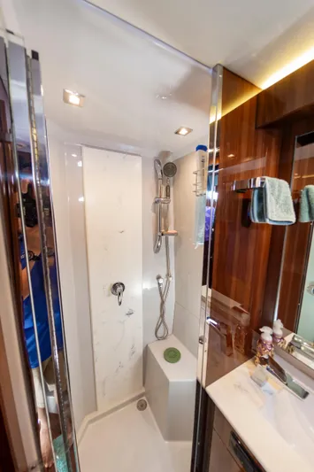 Mabuhay Yacht Photos Pics 