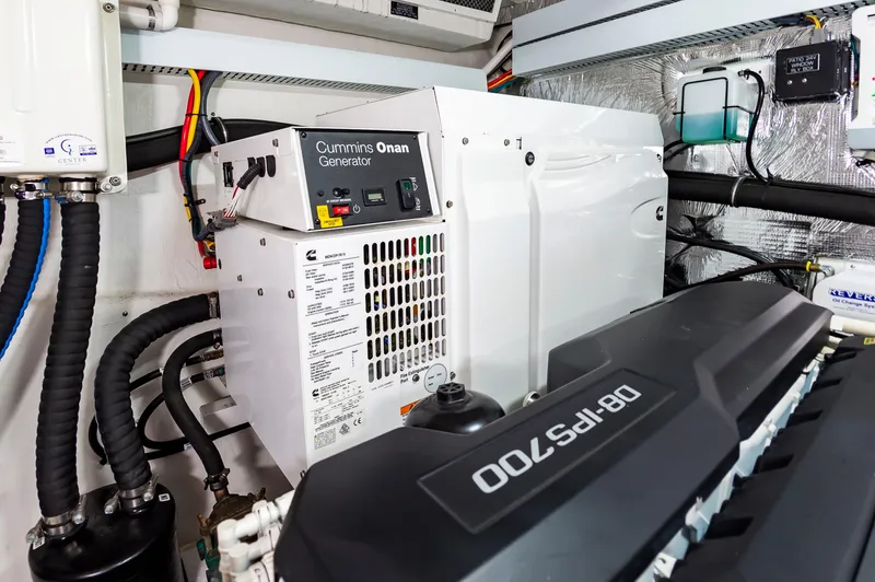 Mabuhay Yacht Photos Pics 