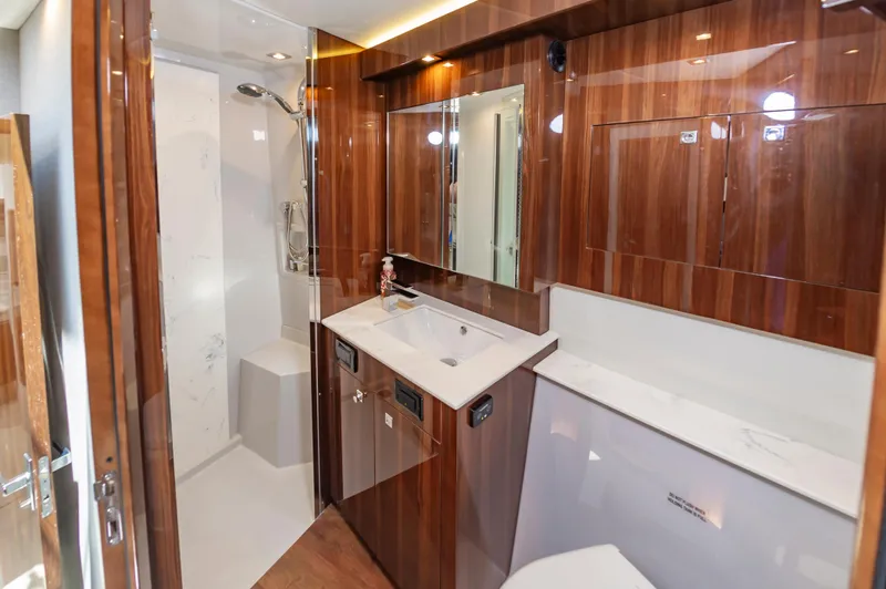 Mabuhay Yacht Photos Pics 