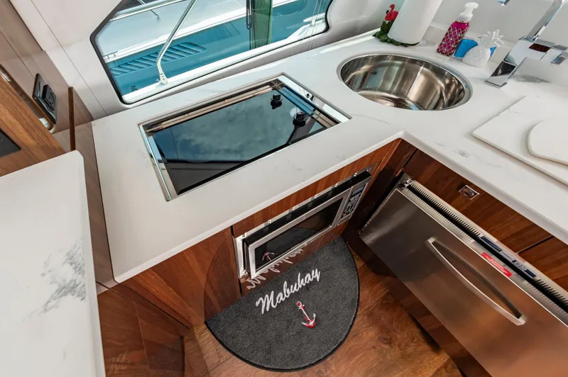 Mabuhay Yacht Photos Pics 