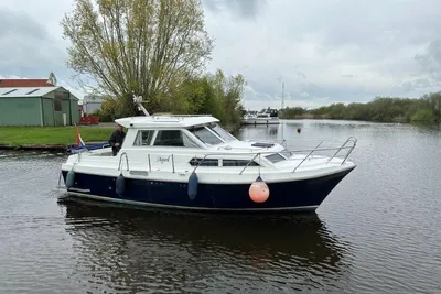 2001 Westbas 29 Offshore