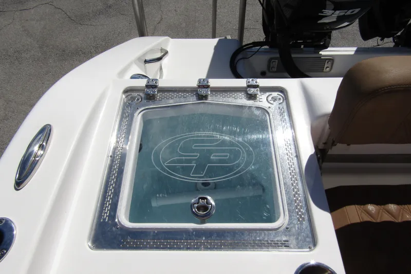  Yacht Photos Pics Livewell on 2025 Sea Pro 322 Offshore boat, featuring clear lid and logo.