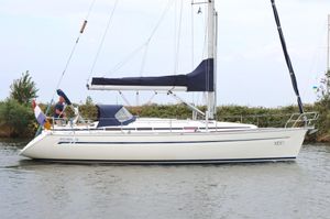 2003 Bavaria 38 Cruiser