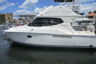 Silverton 33 Convertible