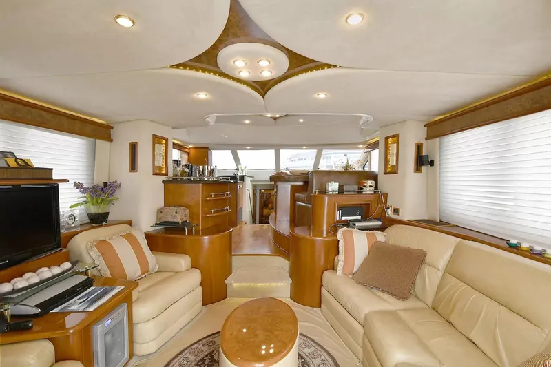 Chirstina Maria Yacht Photos Pics 