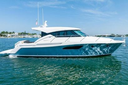 2019 44' Tiara Yachts-44 Coupe Longboat Key, FL, US