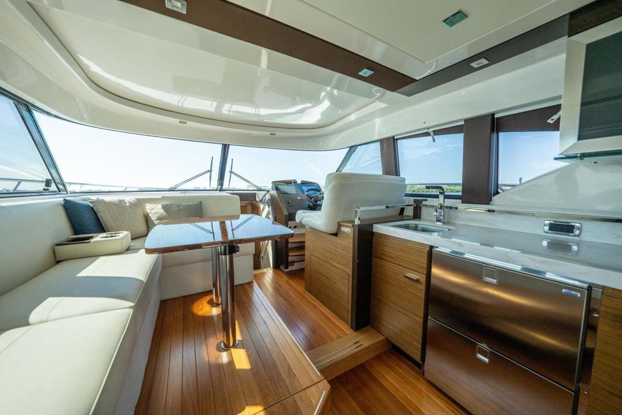 2019 Tiara Yachts 44 Coupe
