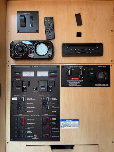 Hanky Panky Yacht Photos Pics Control panel of a 2012 Sea Ray 350 Sundancer boat.