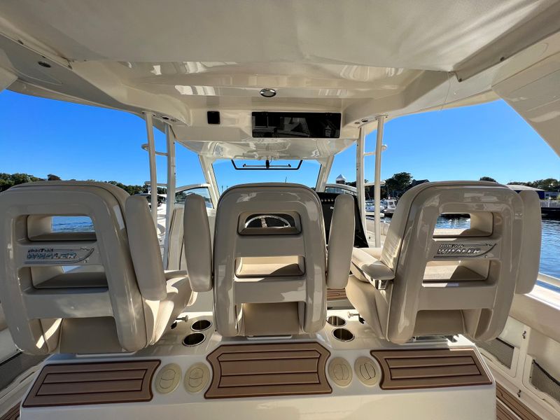 2016 Boston Whaler 420 Outrage