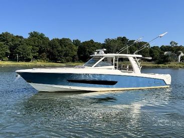 2016 42' Boston Whaler-420 Outrage Fort Lauderdale, FL, US