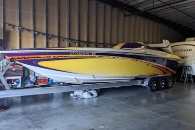 Sunsation 32 Dominator