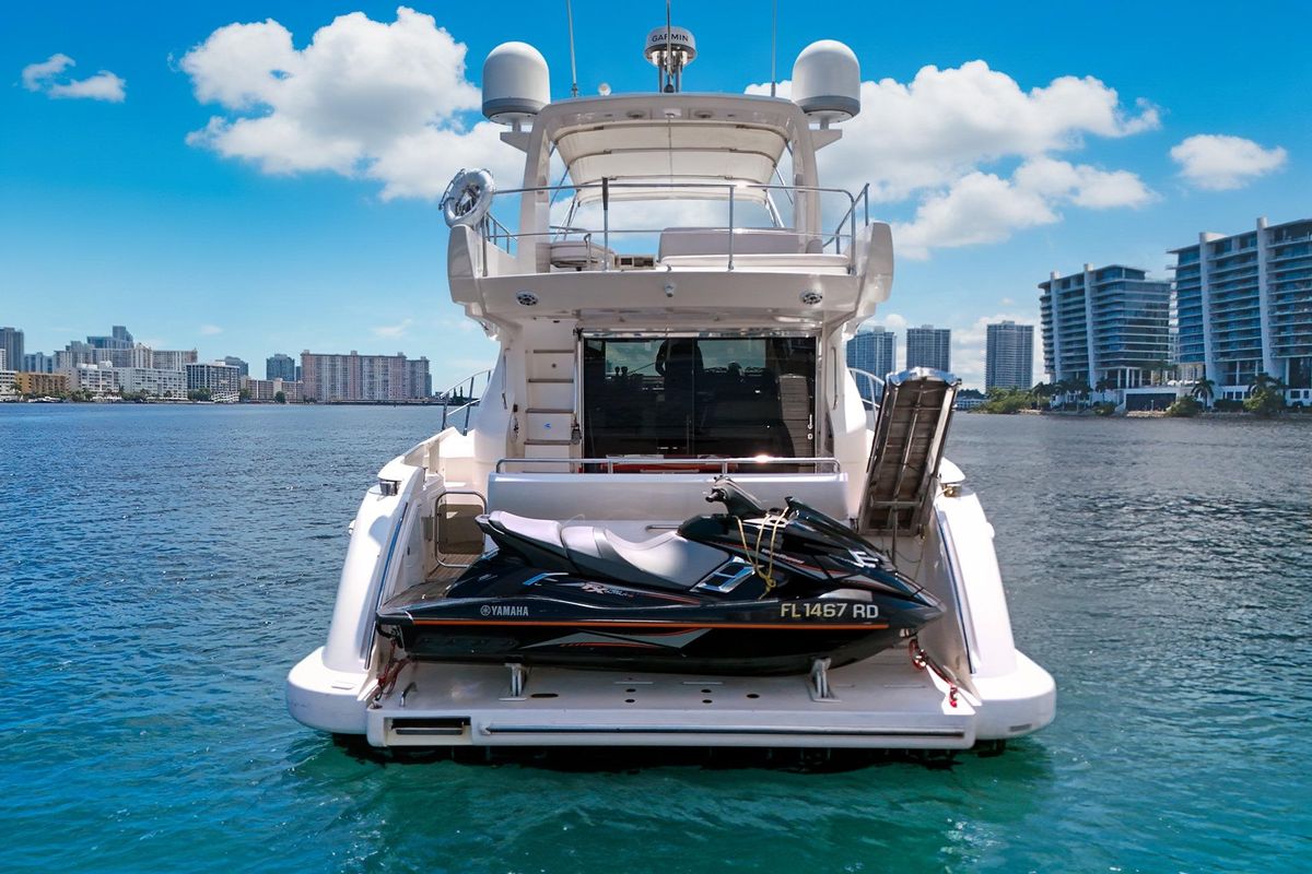 2012 Azimut 55 