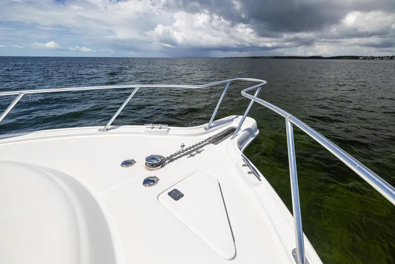 Mutiny Yacht Photos Pics 2004 Tiara Yachts 4200 Open bow view on open water.