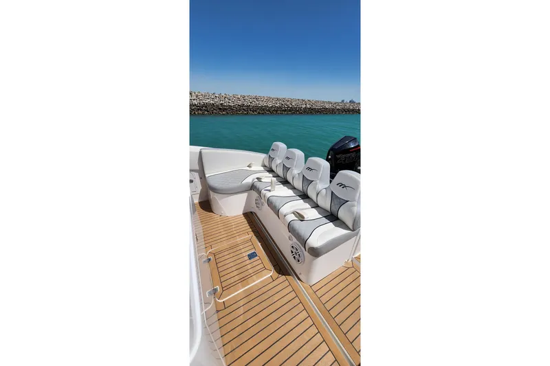  Yacht Photos Pics 2017 Midnight Express 43 Open boat with luxurious seating and teak deck.