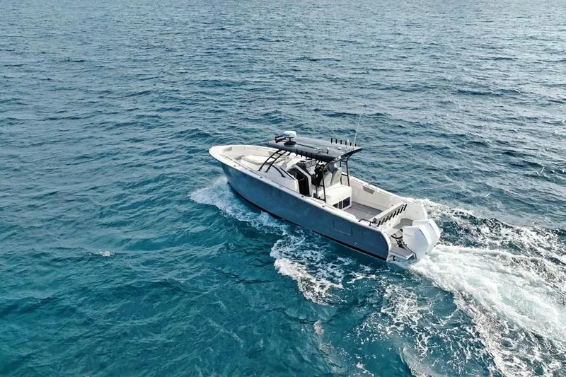  Yacht Photos Pics SeaWell 345XL boat cruising on open ocean, 2025 model.