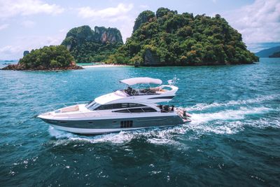 2012 Princess Flybridge 60 Motor Yacht