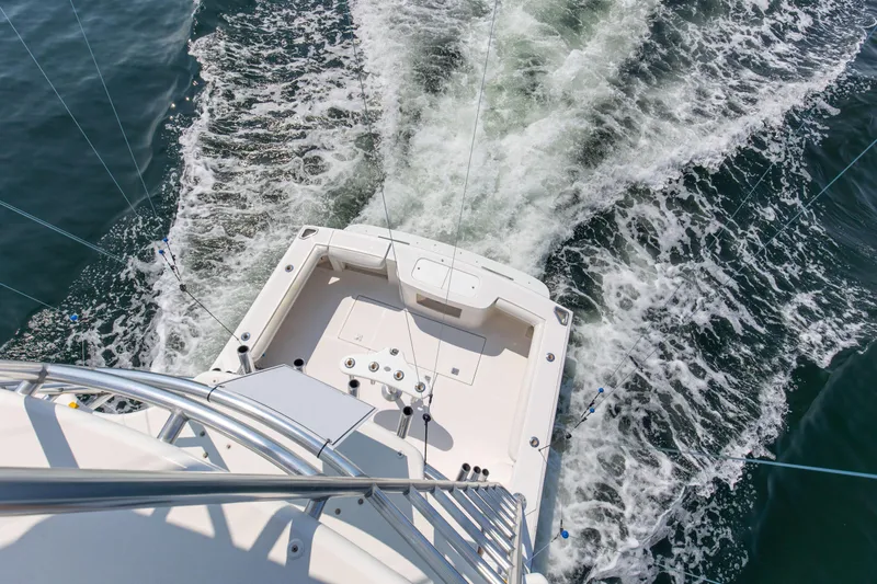 B Reel Yacht Photos Pics 2008 32 Cabo 32 Express B Reel Flybridge