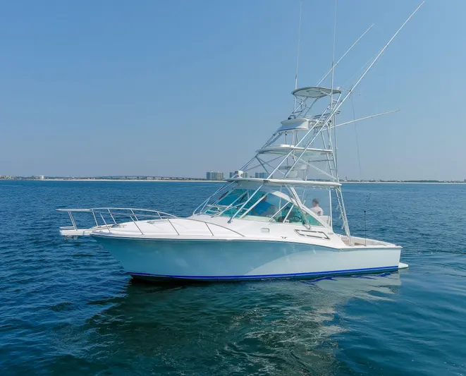 B Reel Yacht Photos Pics 2008 32 Cabo 32 Express B Reel Exterior