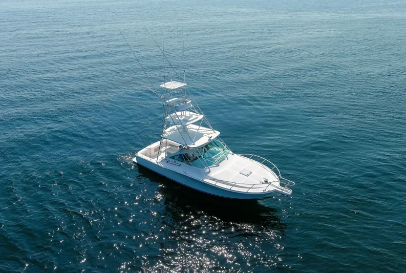 B Reel Yacht Photos Pics 2008 32 Cabo 32 Express B Reel Exterior