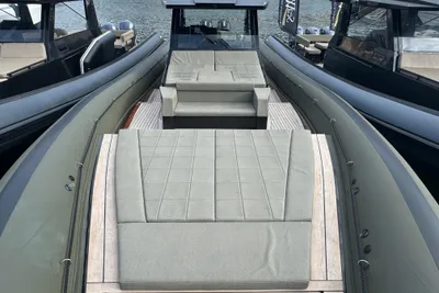 Sea Water PHANTOM 500