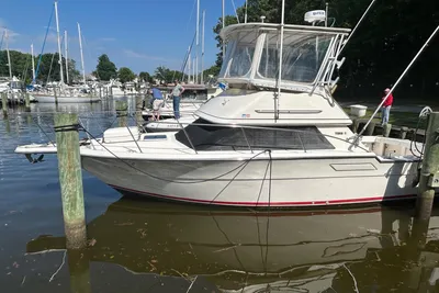 1989 Tiara Yachts 3300 Flybridge
