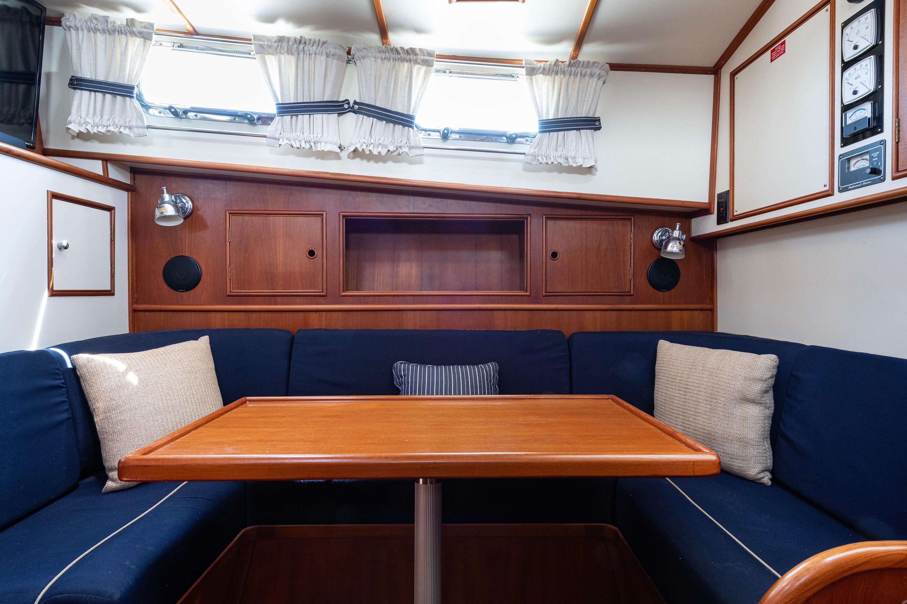 Grand Banks Eastbay 38 boats for sale | YachtWorld