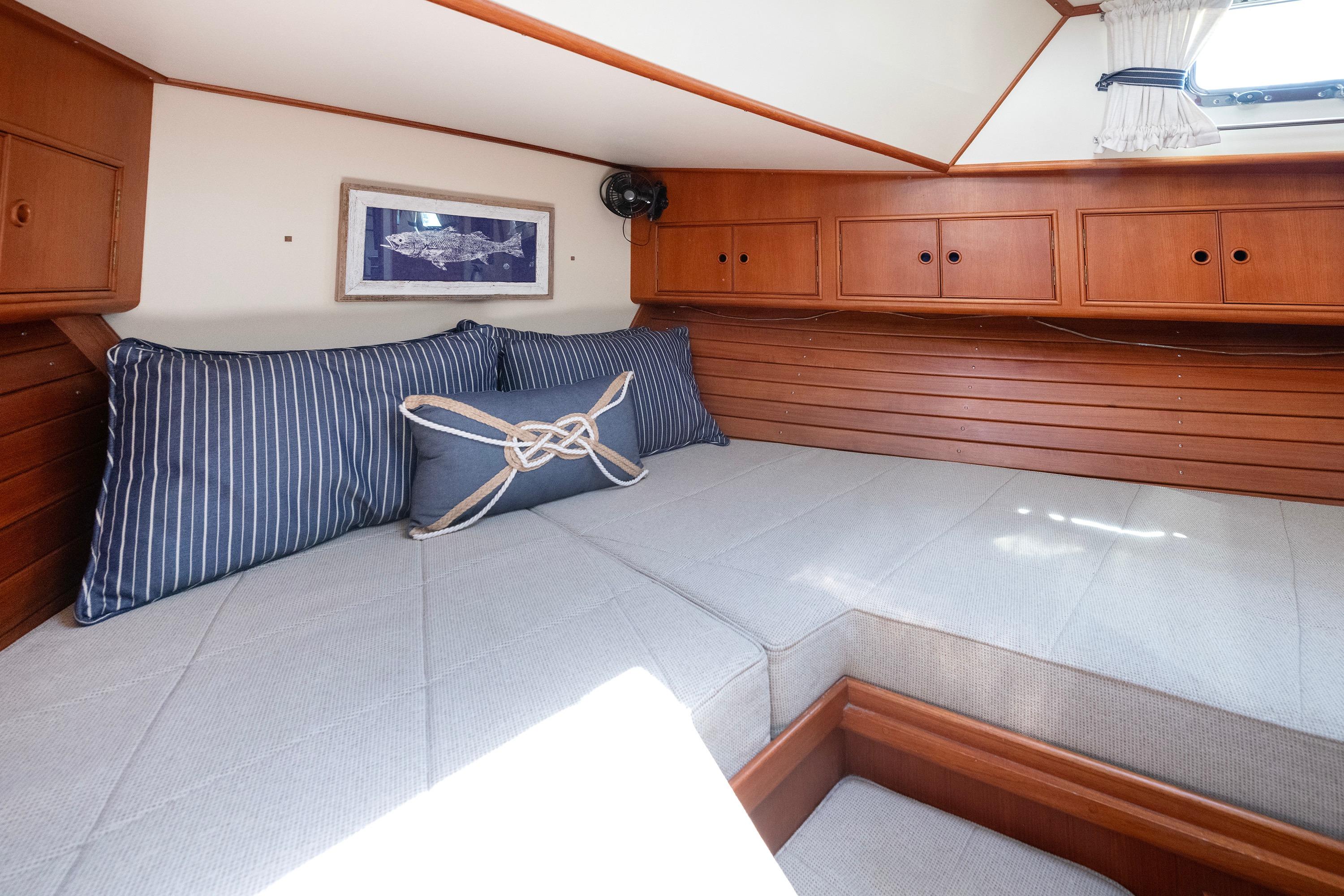 Grand Banks Eastbay 38 boats for sale | YachtWorld