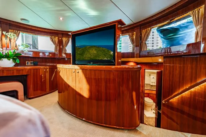 Southern Belle Yacht Photos Pics Master TV