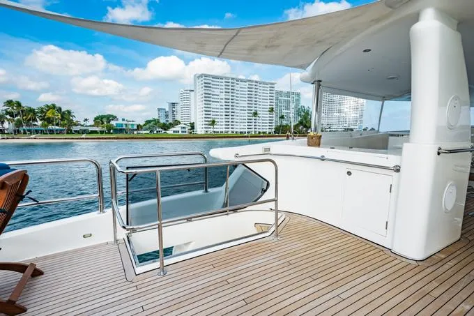 Southern Belle Yacht Photos Pics Boat Deck Steps to Aft Deck