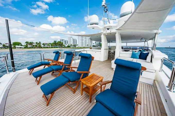 Southern Belle Yacht Photos Pics Boat Deck Seating