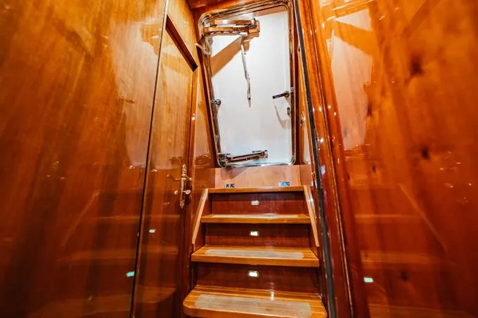 Southern Belle Yacht Photos Pics Swim Platform Access