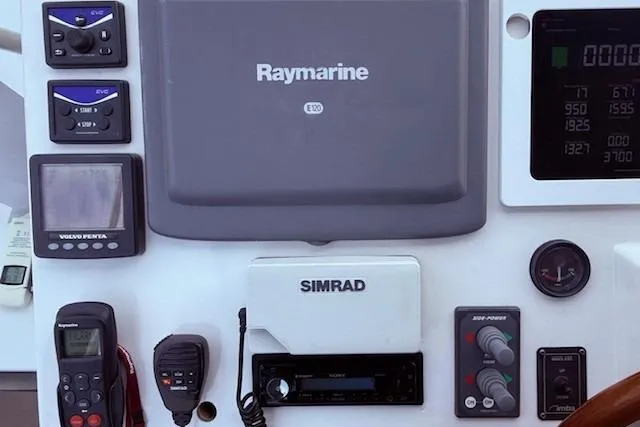  Yacht Photos Pics Control panel of a 2007 Navigator 58 yacht with Raymarine and Simrad equipment.