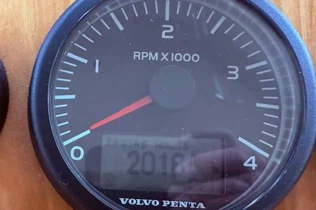  Yacht Photos Pics Volvo Penta tachometer showing 2018 engine hours on Navigator 58, 2007 model.