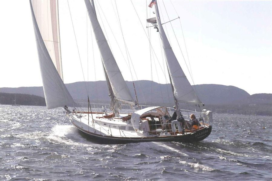 1987 Hinckley Bermuda 40 MK III Yawl