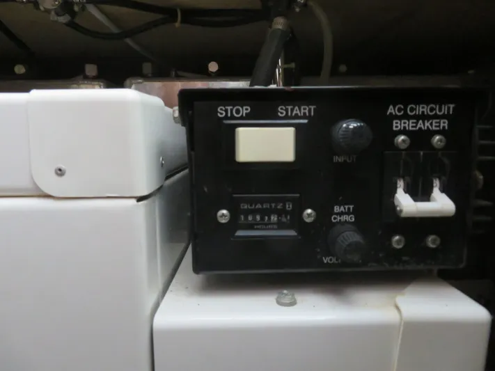 38 Special Yacht Photos Pics Control panel of a 2006 Carver 38 Super Sport boat with start, stop, and circuit breaker.