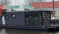 2024 Campi 400 Houseboat