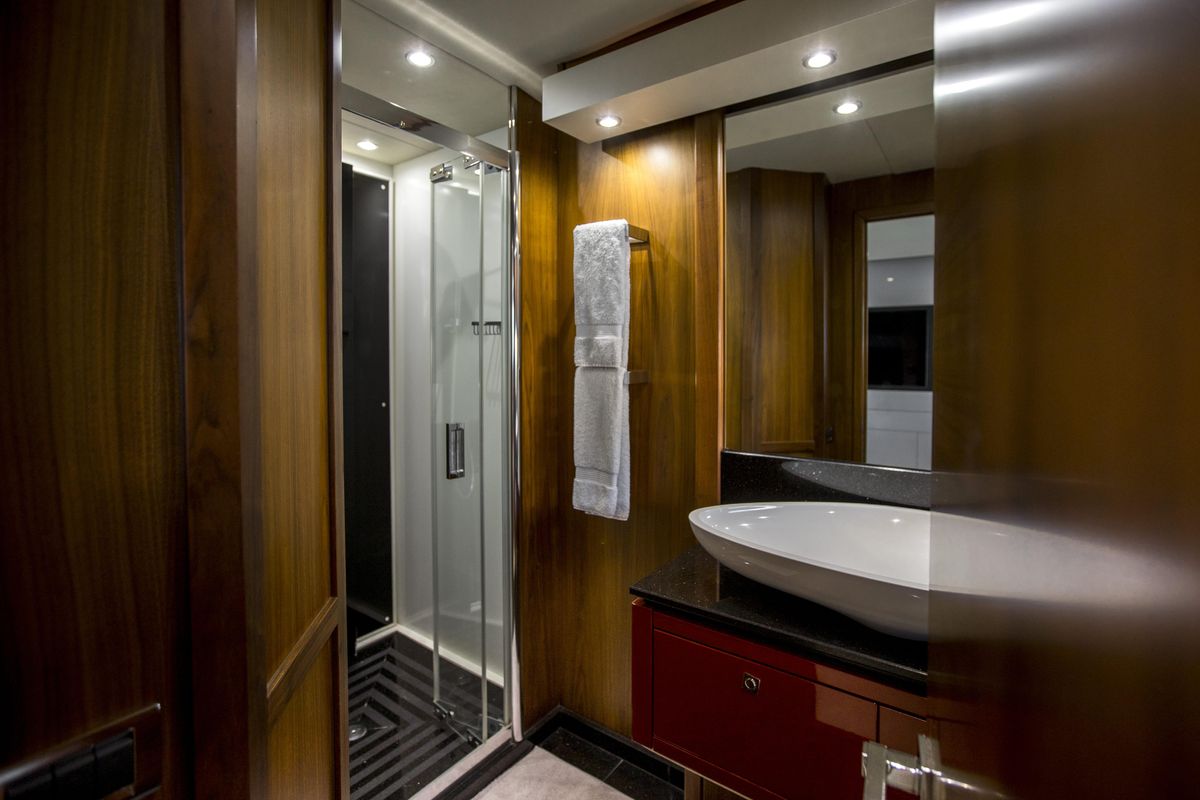 2009 Sunseeker 86 